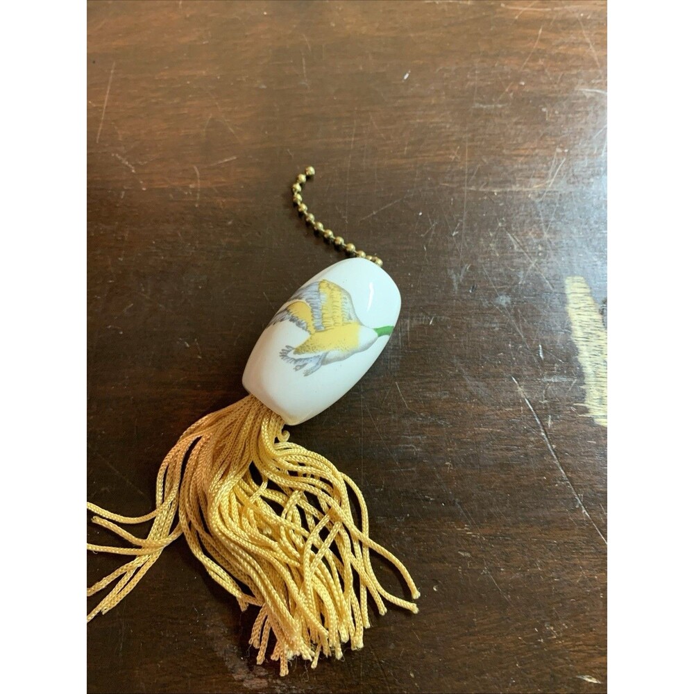 Vintage PORCELAIN Ceiling Fan Light Pull Duck Ceramic 1980s Brass Chain
